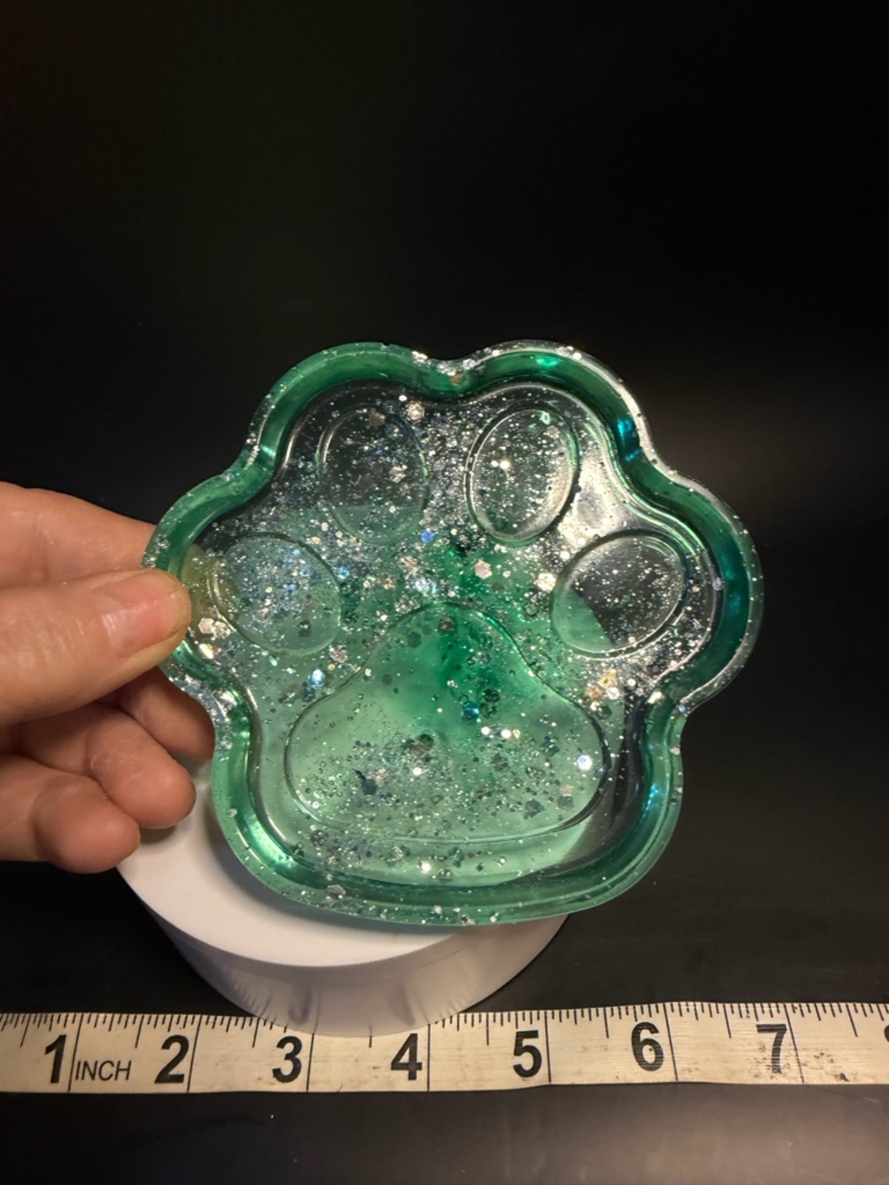Handmade Green Paw-Shaped Resin Trinket Dish